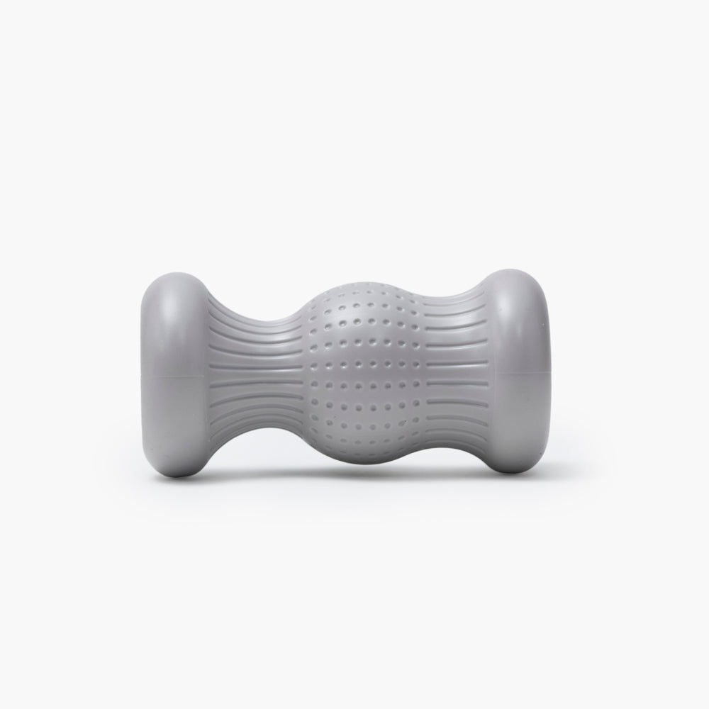 Rodillo de pie asimétrico ROLL Recovery R3 con exterior de TPU soft-touch.