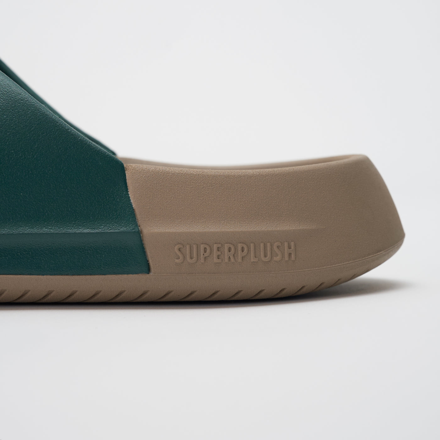 SUPERPLUSH™ Men's Slide (Coming Soon)